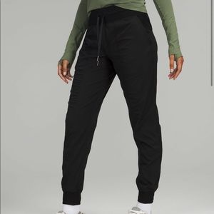 Dance Studio Jogger (Black - s4)